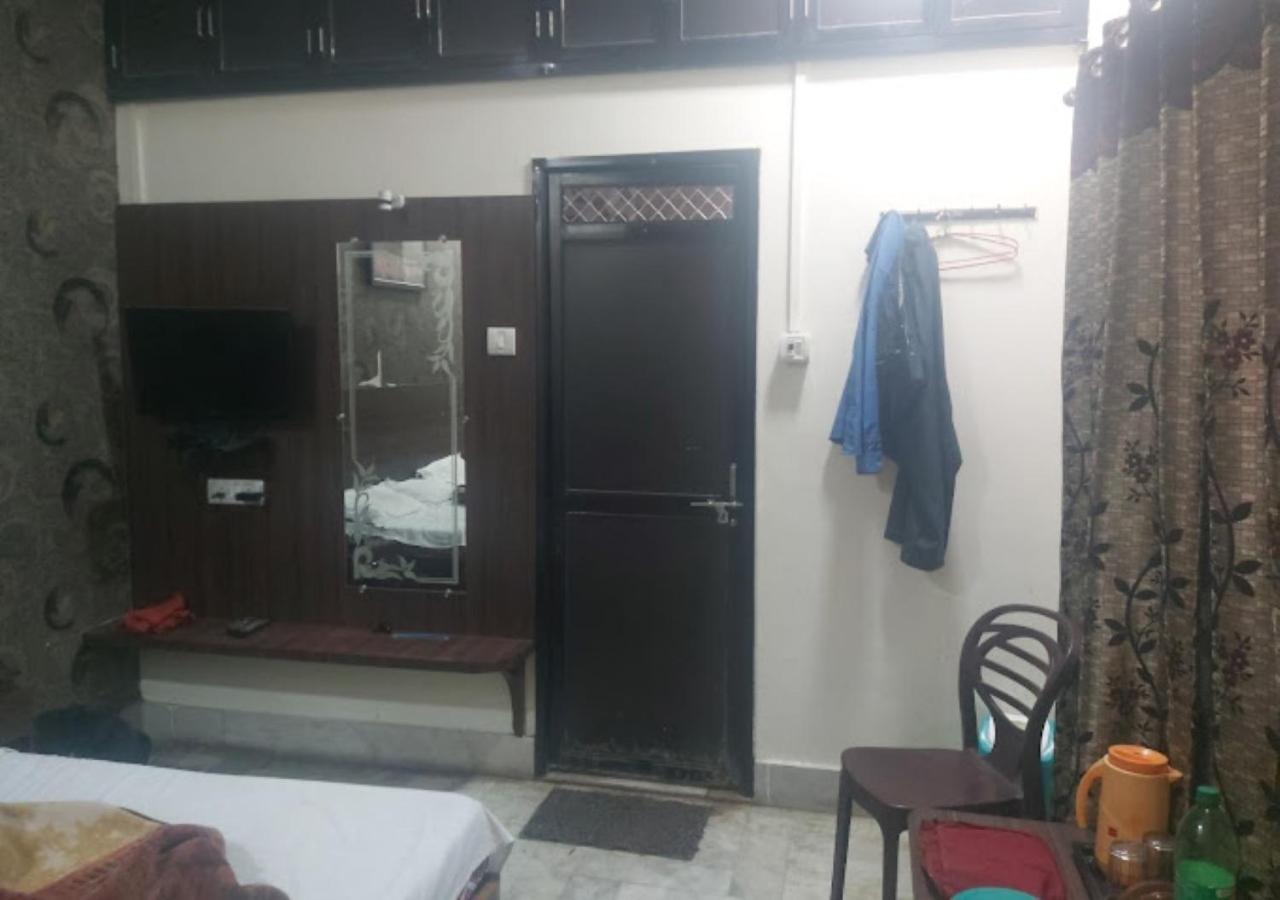 Liberty Guest House Varanasi Exterior photo